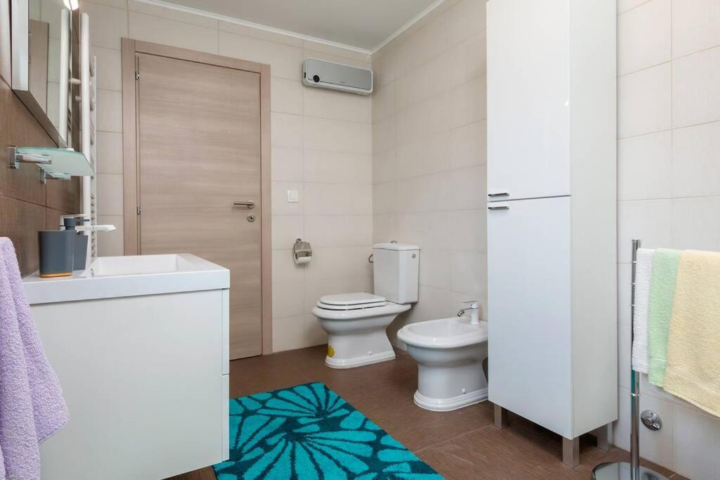 Predivan Novouredeni Apartman U Blizini Mora Banjole Exteriör bild