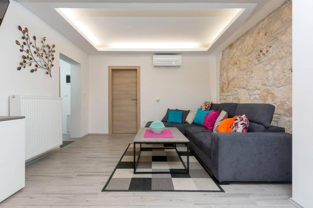 Predivan Novouredeni Apartman U Blizini Mora Banjole Exteriör bild