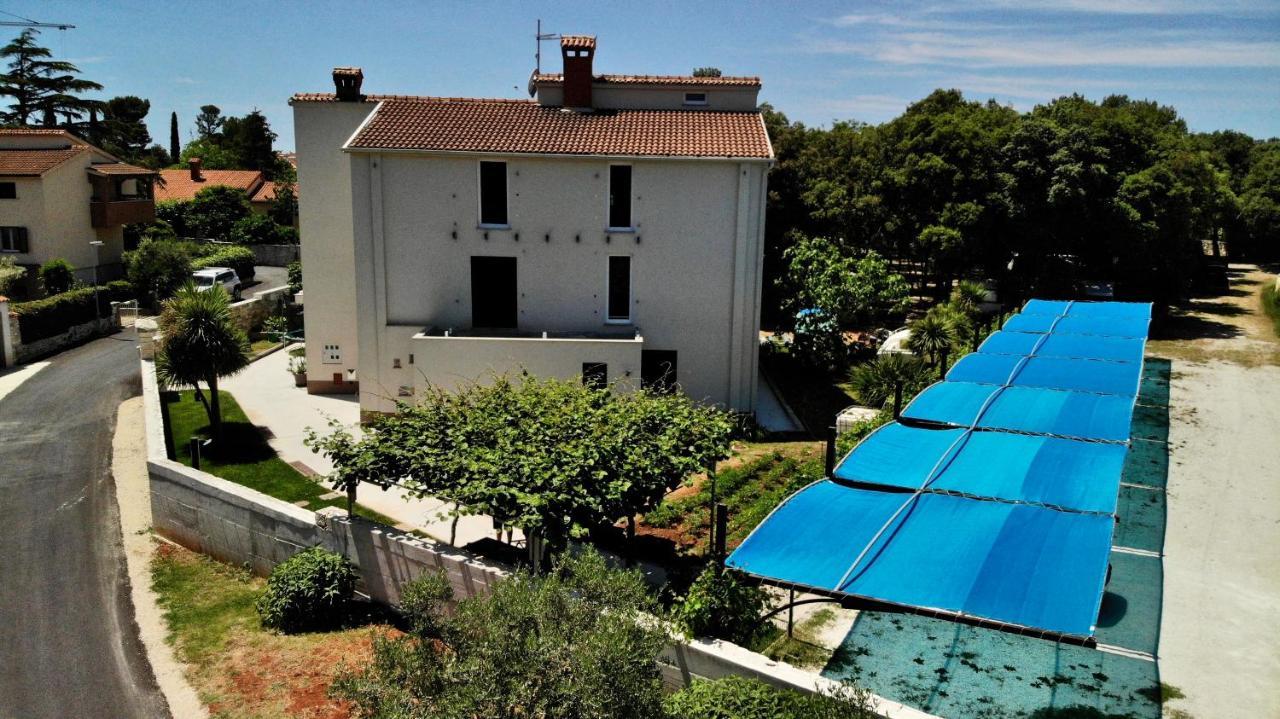 Predivan Novouredeni Apartman U Blizini Mora Banjole Exteriör bild
